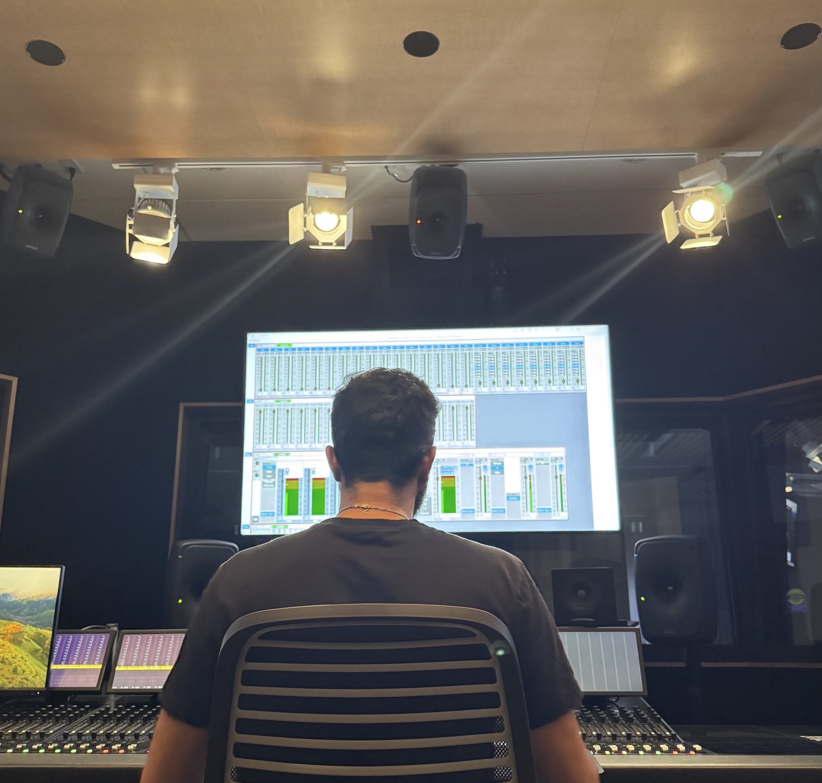 Recording and mixing audio for the virtual patient